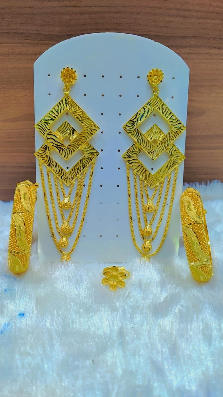 Earring With Bracelet